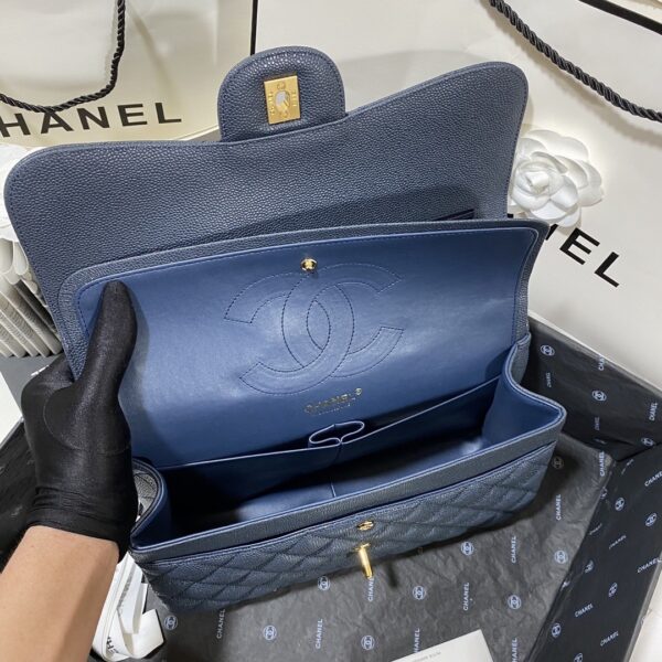 sy_no_24B08C783DC5AF557F29269F852A2DCA_8 Chanel CF Series 1113 Royal Blue Caviar-Grained Imported Calfskin Shoulder/Handbag