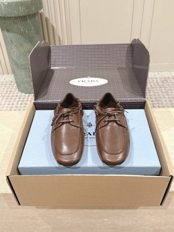 sy_no_253C4C796328B0ADA02560C37993BD30_1 Brown & Dark Brown Nappa Leather Lace-Up Loafers