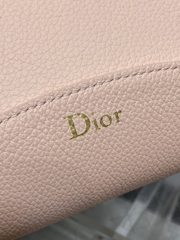 sy_no_255511BF648A1756C7488FEA9A7F0251_2 Dior Medaillon Bucket Bag – New Spring/Summer Calfskin Shoulder Bag