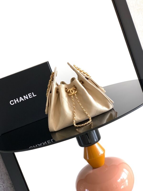 sy_no_2557665DF39923DA795BCBE2AE5E4E14_0 Chanel Mini Hobo Bag – Grained Calfskin (Caviar) with Large Buckle, Chain Strap, and Shoulder/Crossbody Design