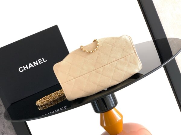 sy_no_2557665DF39923DA795BCBE2AE5E4E14_4 Chanel Mini Hobo Bag – Grained Calfskin (Caviar) with Large Buckle, Chain Strap, and Shoulder/Crossbody Design