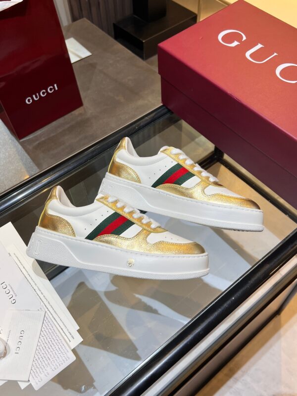 sy_no_25A976A8ED9A2DAAB966DB1A101651E2_7 Gucci Web & Metallic Gold Leather Platform Sneaker – White / Metallic Gold