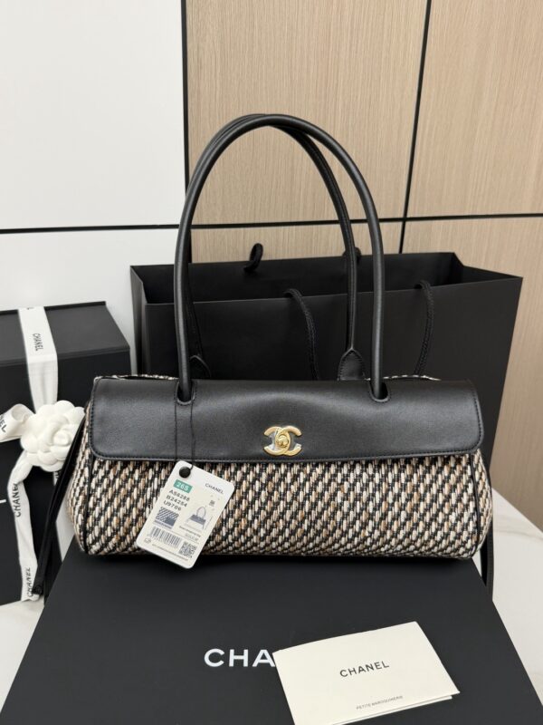 sy_no_267B9409B174886177AF8B9DC1C48734_0 Black Caviar Leather Bowling Bag