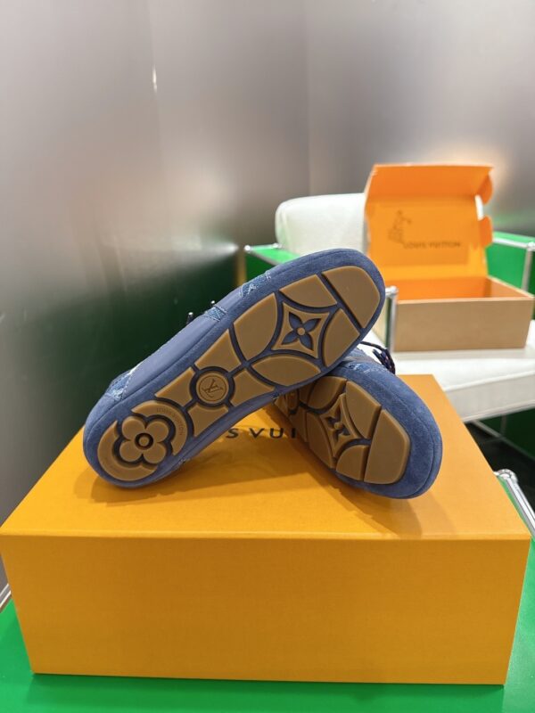 sy_no_26CCB86B7E4AA24EA6F71A6B68388458_8 Louis Vuitton Sneakerina Blue Monogram Denim Flower Thin-Sole Sneakers