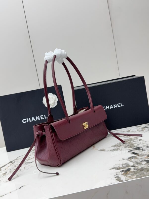 sy_no_272BA176DF97563D85CCE7490E96CA9A_1 Chanel 26S Baguette Bag – Grained Calfskin Leather (Red)