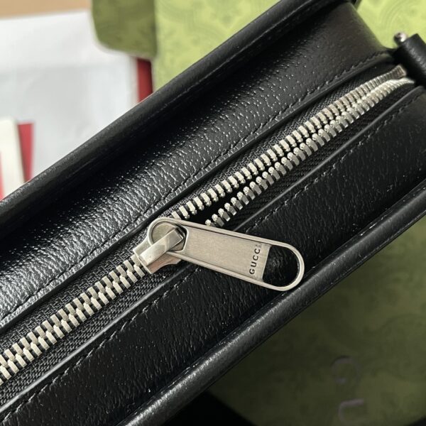 sy_no_27510EBB0A28DCD5AE601F66DCF7C0B1_6 Gucci Off The Grid Jumbo GG Messenger Bag / Camera Bag – Black