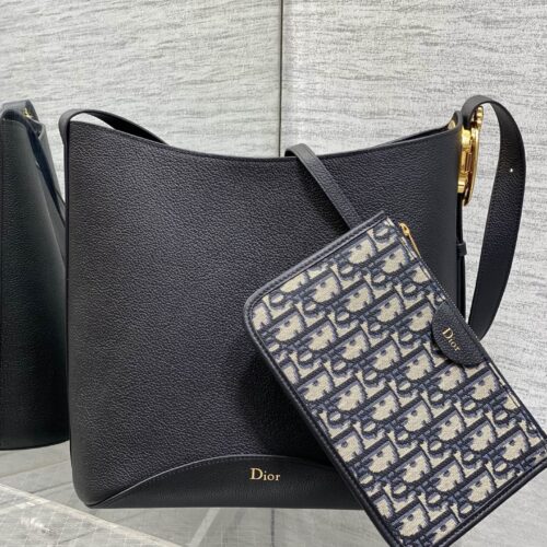 Dior Medaillon Bucket Bag – New Spring/Summer Calfskin Shoulder Bag