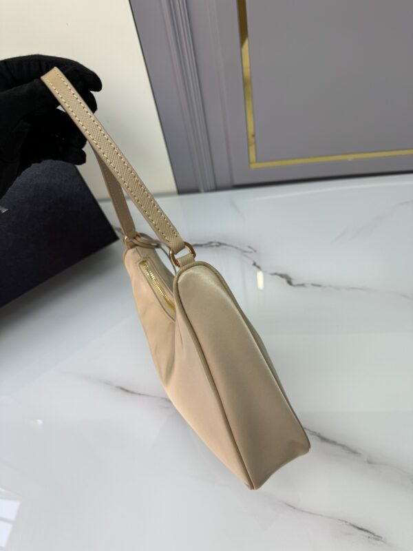 sy_no_27EF19708CD3D453D57152FE6B4DBE0D_3 Prada Women's Mini Shoulder Bag