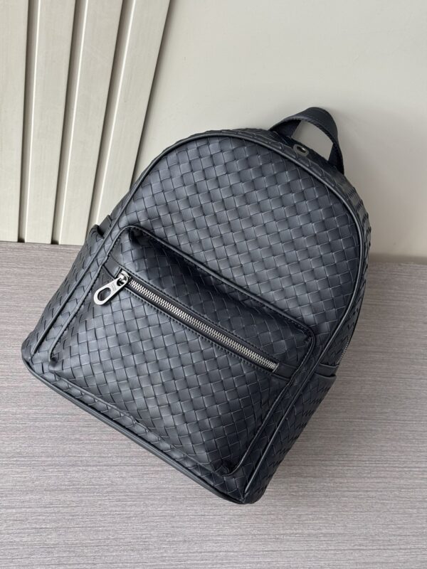 sy_no_2859908DD735E17B0E1B1A678DDFD9D1_6 Woven Waxed Leather Unisex Backpack – Black