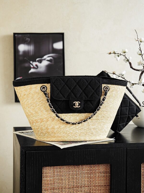 sy_no_29AFBBC5348A969DF5FBA7A4E5B57063_0 Black Large Straw Basket Tote