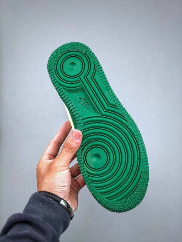 AMBUSH x Nike Air Force 1 Low "Pine Green"