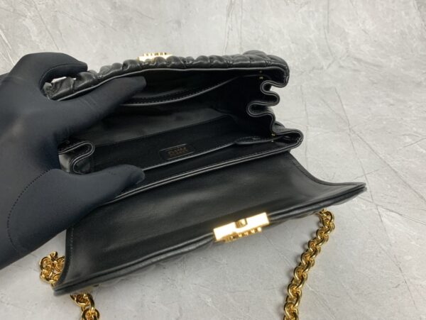 sy_no_2A15DFC0E167BD6A387E9E8375450003_7 Black Matelassé Flap Shoulder / Crossbody Bag