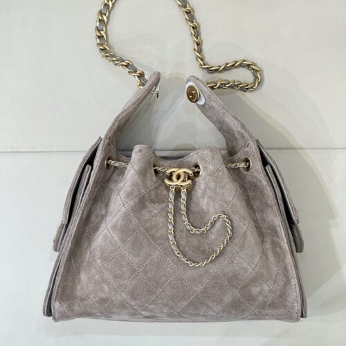 sy_no_2AAF5B078C3E5A87E8C3A5DC6FD1E5DF_0 Chanel Quilted Chain Shoulder/Crossbody Bag for Women