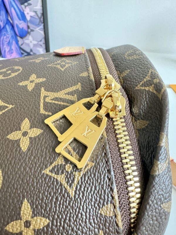 sy_no_2AC9739AC33F69B8F1F0A350CBBEB97B_6 Louis Vuitton Bumbag – Monogram Canvas