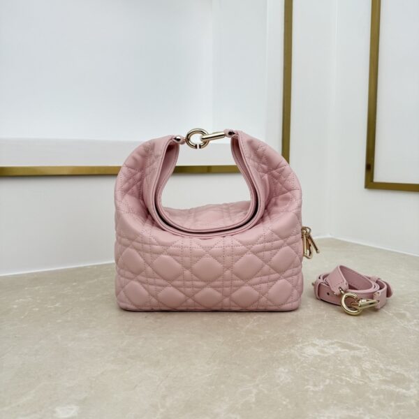 sy_no_2B06ACBFD25F0422434FB7DA7195442B_0 Toujours Hobo Mini Bag – Soft Pink Lambskin