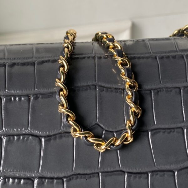 sy_no_2CC18A94DFB333B79844E878D75A6470_5 Charcoal Gray Crocodile-Embossed East-West Handbag