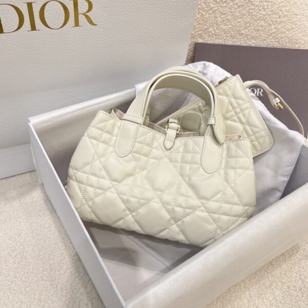 sy_no_2CE944625DB295185A5EA5B27D327027_1 Toujours Small Bag – White