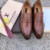 sy_no_2E51905B2BE3B351984D4FE0C43E3CB6_0 Brown & Caramel Calfskin Penny Loafers