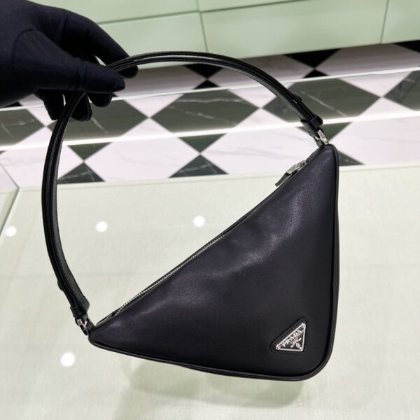 sy_no_2E7BB3D3C4A74360114DB6909C7BD1F8_4 New Prada Calfskin Triangle Bag