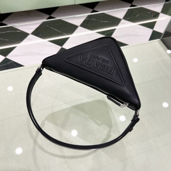 sy_no_2E7BB3D3C4A74360114DB6909C7BD1F8_5 New Prada Calfskin Triangle Bag