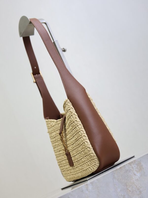 sy_no_2E7C1C3A4B139FE2C4804074AA6088EE_3 YSL Le 5 À 7 Mini Woven Shoulder Bag