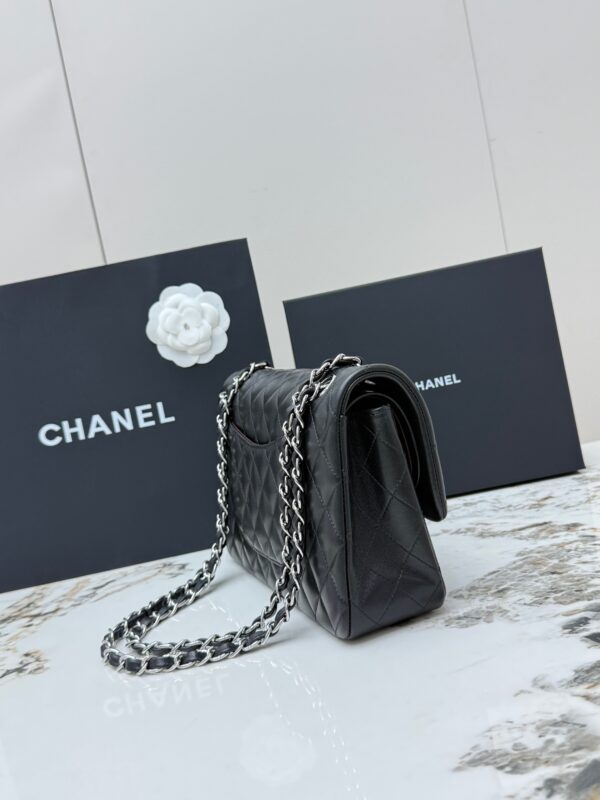 sy_no_2F3413BDFF0AFA498162FFD36D25452C_1 Chanel Classic Flap CF – Quilted Lambskin Leather with Silver Hardware