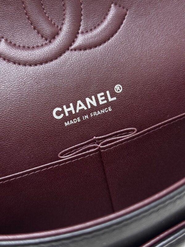 sy_no_2F3413BDFF0AFA498162FFD36D25452C_8 Chanel Classic Flap CF – Quilted Lambskin Leather with Silver Hardware