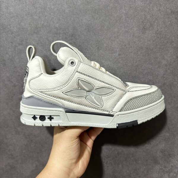 White & Light Grey Pebbled Leather Retro Skate Sneakers