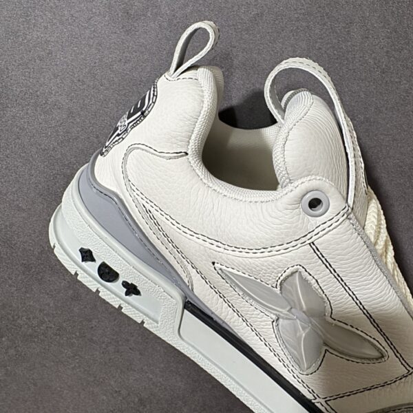 White & Light Grey Pebbled Leather Retro Skate Sneakers