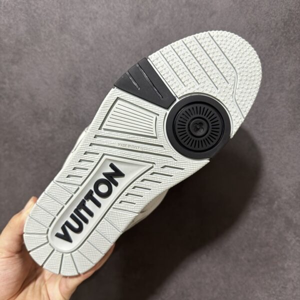 White & Light Grey Pebbled Leather Retro Skate Sneakers