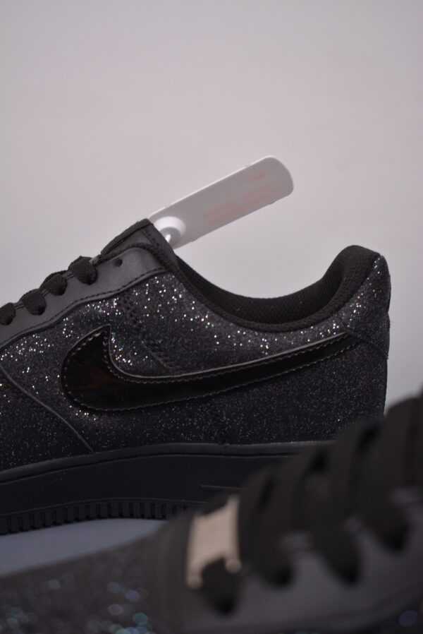 sy_no_304B110CC1F3DED43D20E539665643FA_7 Nike Air Force 1 Low – Black / Silver Glitter