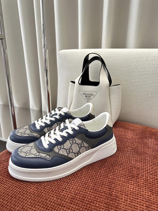 sy_no_30994009B1535E143C1A524A241D76AB_0 Navy & Gray Monogram Canvas Platform Sneakers