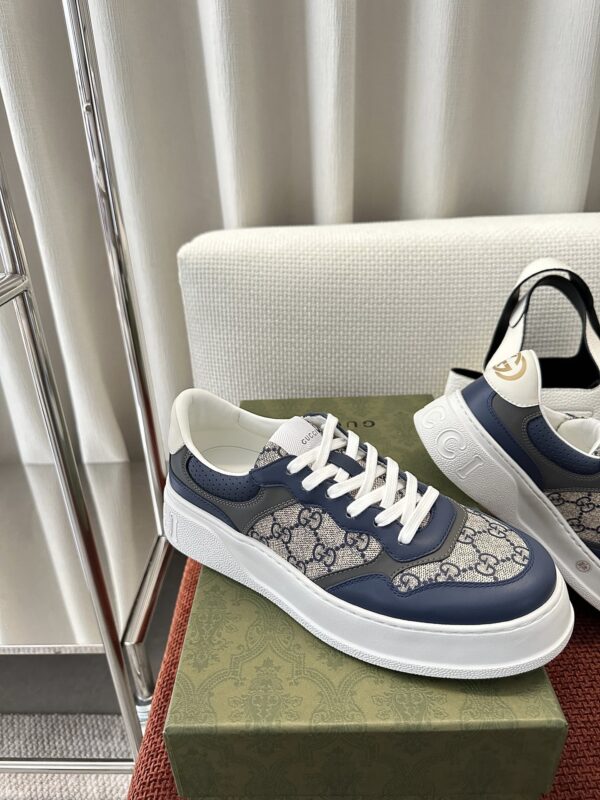 sy_no_30994009B1535E143C1A524A241D76AB_3 Navy & Gray Monogram Canvas Platform Sneakers