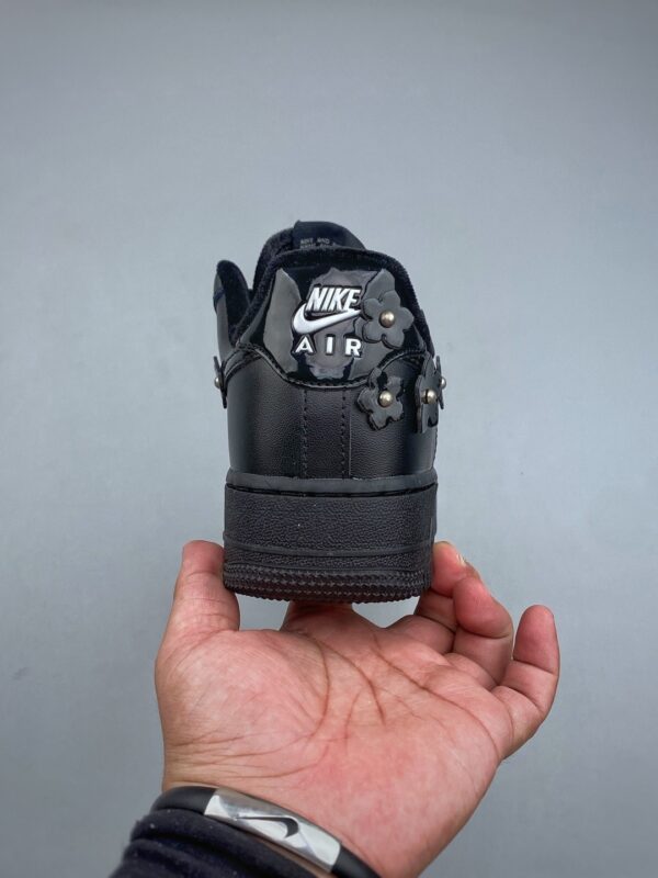 sy_no_30C6FDEDCB875547B617DCE8A75242FA_6 Nike Air Force 1 Low Custom Concept – Black Flower Studs