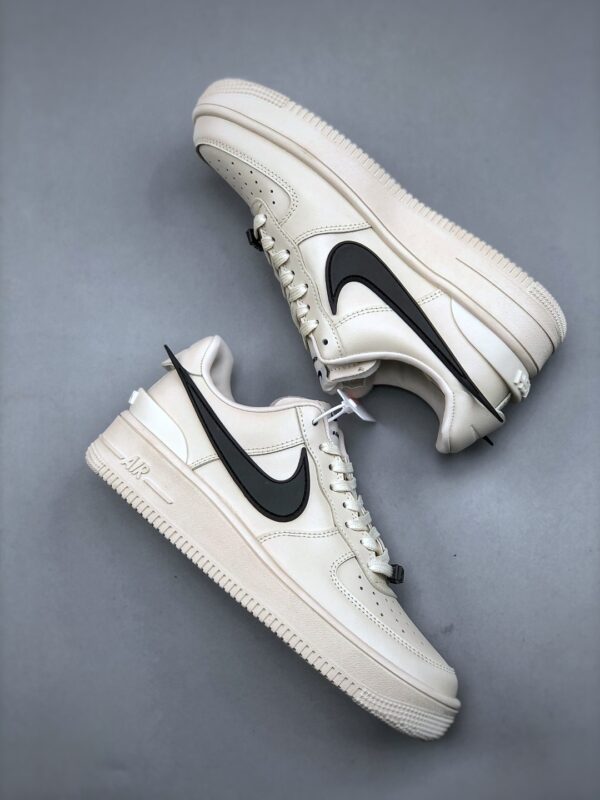 sy_no_30CAA3254058FE52979FEDD19B46AAF2_8 AMBUSH x Nike Air Force 1 Low "Phantom"