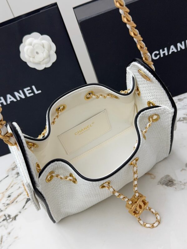 sy_no_30D478201F730BECCD2D4B334DF2FE3E_7 Chanel 26C Mini Woven Hobo Bag – Quilted Woven Calfskin Leather with Gold Hardware