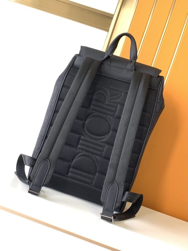 sy_no_30EF5E57F83260AA7D9713CF3BB9780D_2 Dior Men's Saddle Flap Backpack (New 2026 Model)