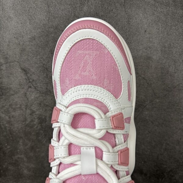 sy_no_31036C961BDF6BAF89ED4B4232CC09BC_4 Louis Vuitton Women's High-Top "Dad Shoes" – Genuine Leather Color-Block Sneakers with Arch-Shaped Soles