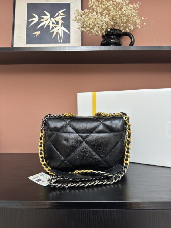 sy_no_31216095EE495761941D4B8795EBF8BE_2 Chanel 19K Black Shoulder/Crossbody Chain Bag with Vintage Gold Hardware