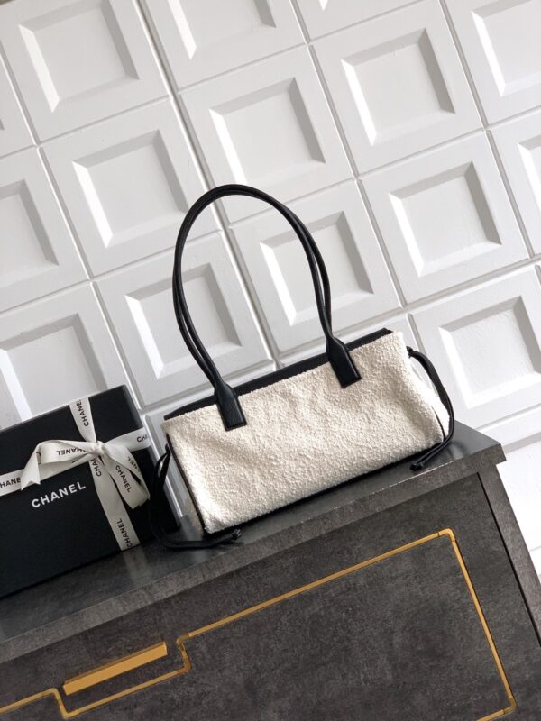 sy_no_3183ABE9516572E2EF8EF54125C3A2B1_2 Premium OHANIL26S Patchwork Tote Bag