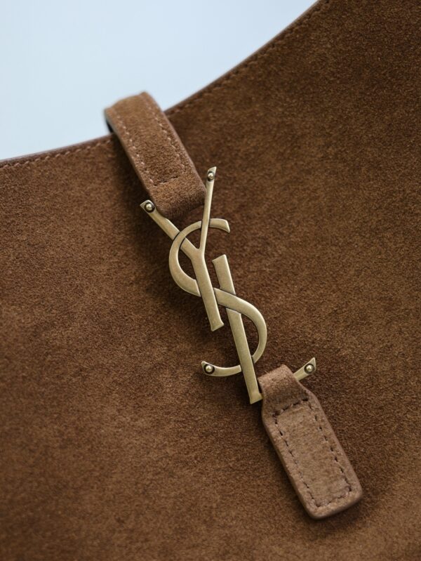 sy_no_31DF4D8B83EC391270DE90985024649D_5 YSL Le 5 À 7 Shoulder Bag – Caramel Suede
