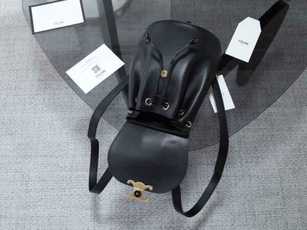 sy_no_31F3135C7BB3FA144D621FAC7979FD01_5 Bonnie Backpack – Black Smooth Calfskin