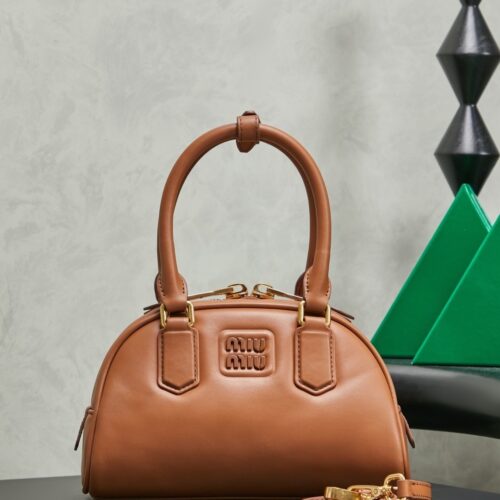 sy_no_33C93329821948E7F1F09FFC843E00A3_0 Miu Miu Women’s Arcadie Calfskin Bowling Bag – Vintage-Style Shell Bag (Suitable for Commuting; Shoulder, Crossbody, or Hand-Carry)