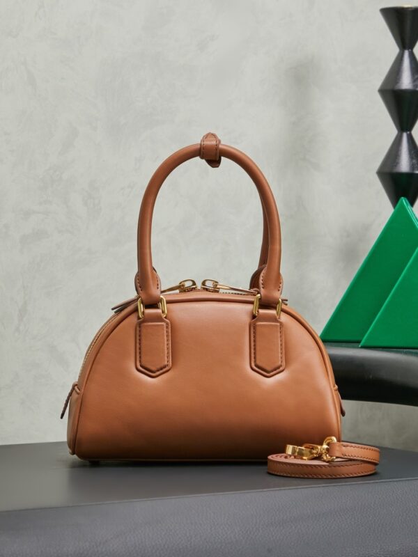 Miu Miu Women’s Arcadie Calfskin Bowling Bag – Vintage-Style Shell Bag (Suitable for Commuting; Shoulder, Crossbody, or Hand-Carry)