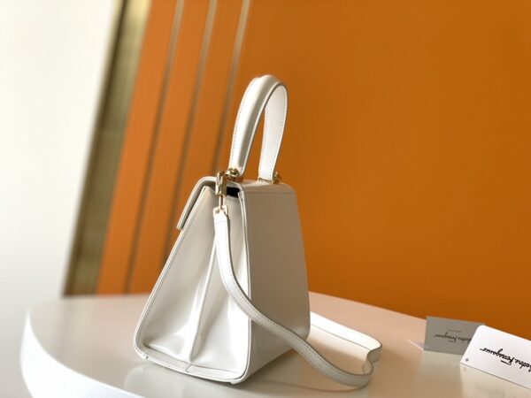 sy_no_3405F9617F44C4B64C793795FC7784BF_7 Ferragamo Limited Edition Museum Collection Small Horseshoe Bag