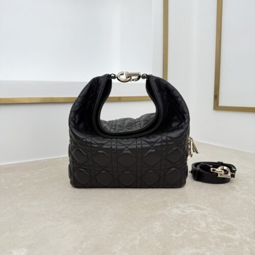 sy_no_3446F2139F8DC57CAB087B1823611D4F_0 Toujours Hobo Mini Bag – Black Lambskin