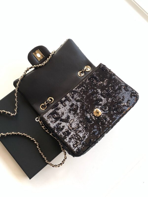sy_no_3455CF4EDA58A7EB48FF9ABC19835DEC_6 Chanel 24 Black Women's Bag with 3D Lettering and Sequins