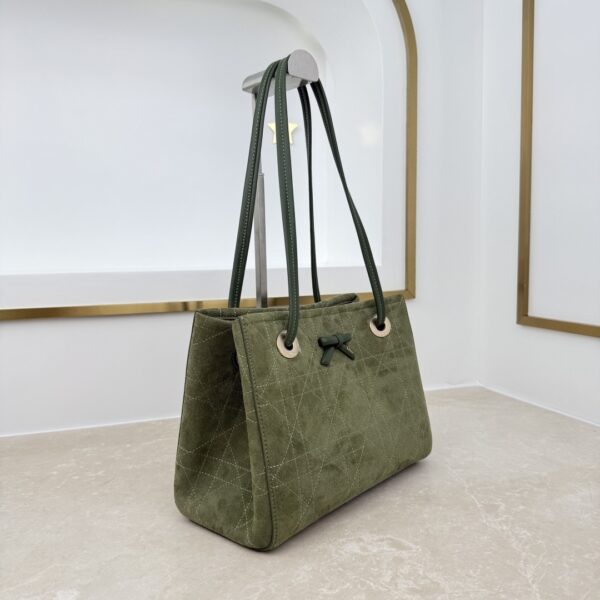 sy_no_34666C93B2C073AB982629DDAB57C324_1 Dior Bow Tote Bag – Olive Green Italian Leather