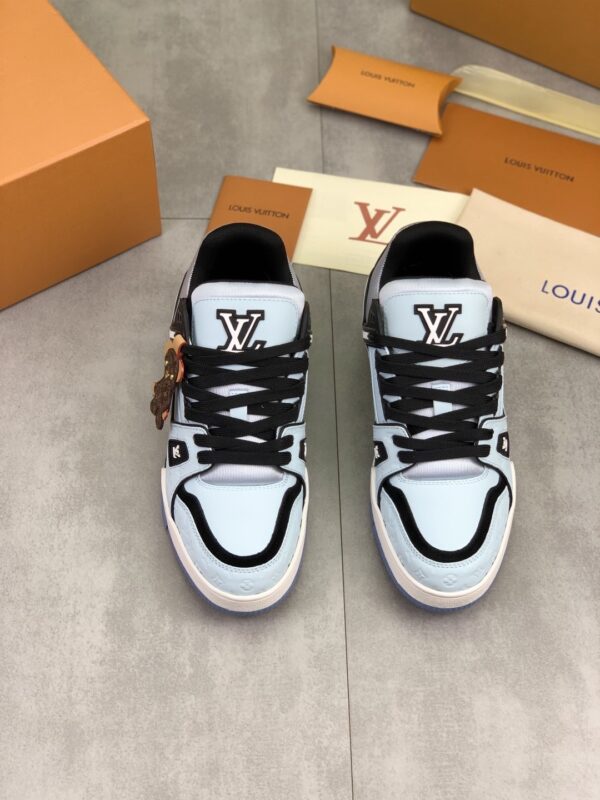 sy_no_34C57779C7E01707B55FDB9AF2EF3408_1 Louis Vuitton LV Trainer Glacier Blue, Black & White Retro Sneakers