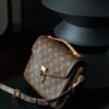 Louis Vuitton Classic Monogram Messenger/Handheld/Shoulder Bag (Microchip Version)
